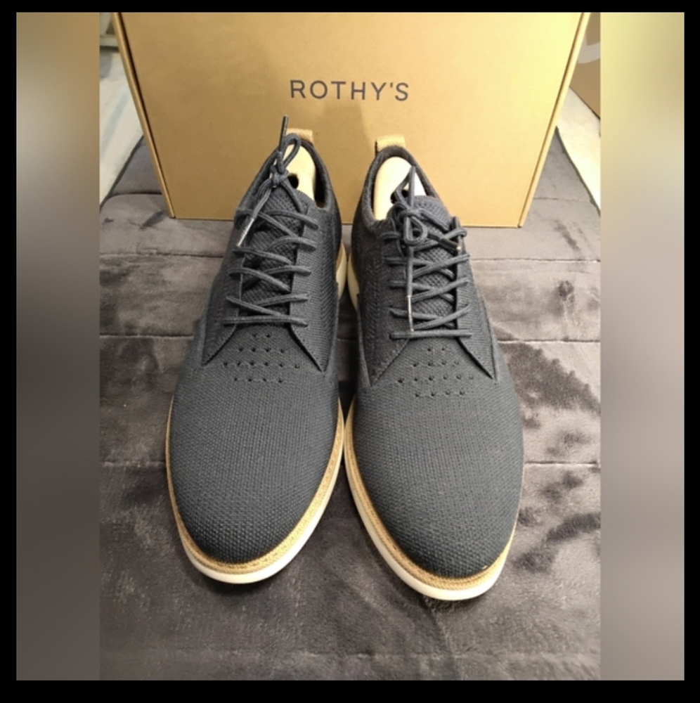 Rothys The Oxford in Night Navy